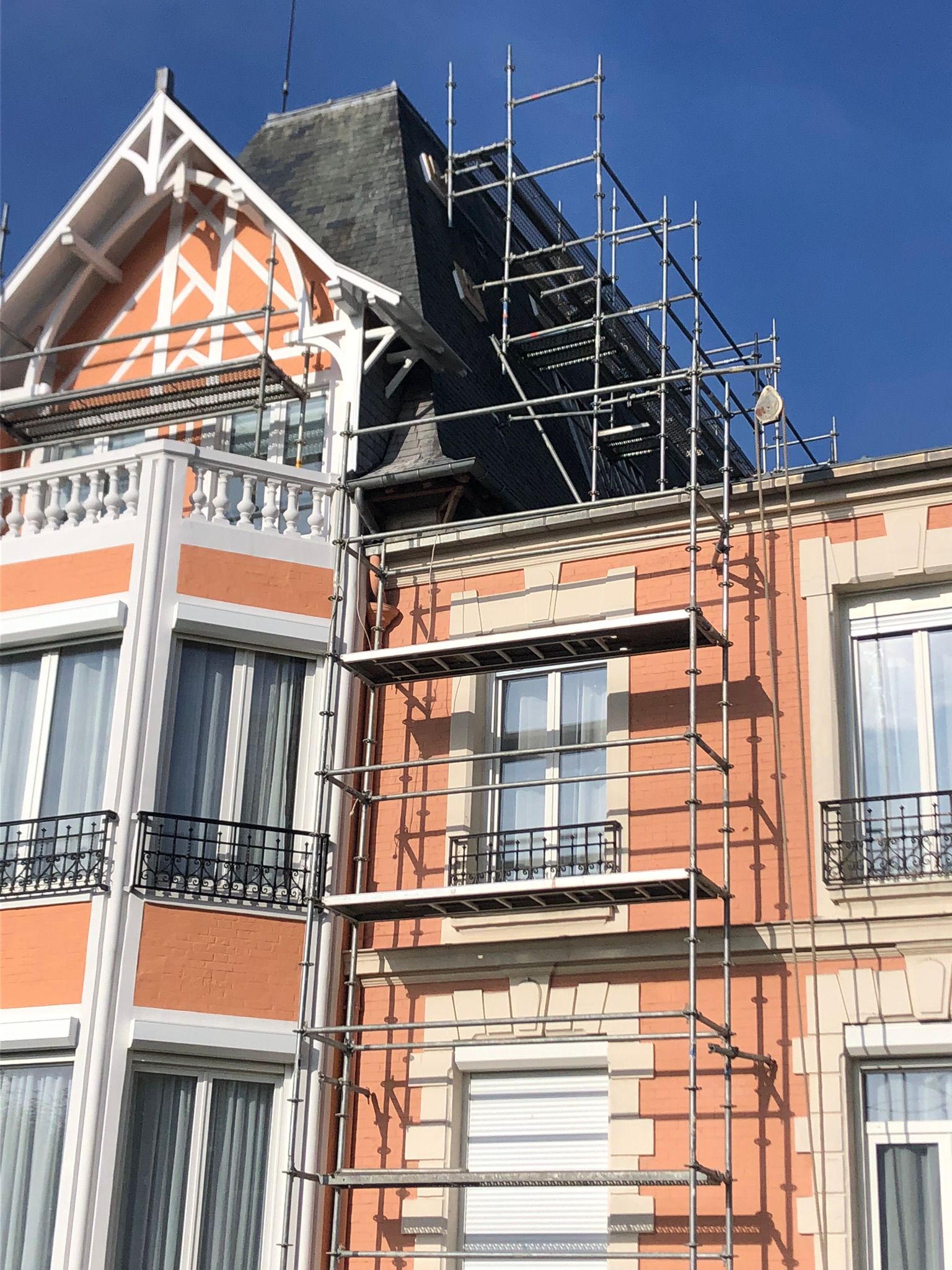 Couvreur Le Vésinet (78110) dans les Yvelines (78) - Les Compagnons Moëllo