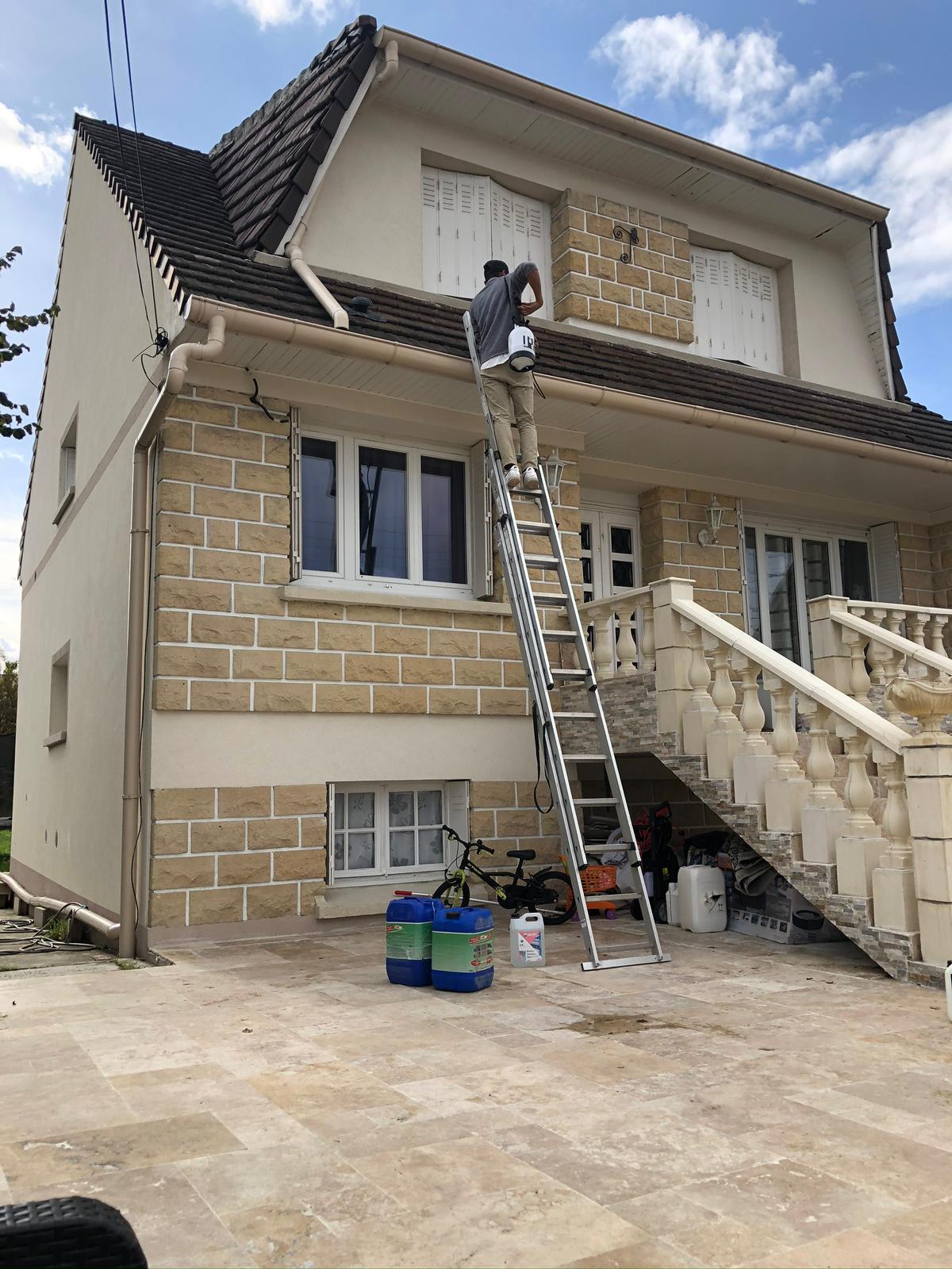 Couvreur Le Vésinet (78110) dans les Yvelines (78) - Les Compagnons Moëllo