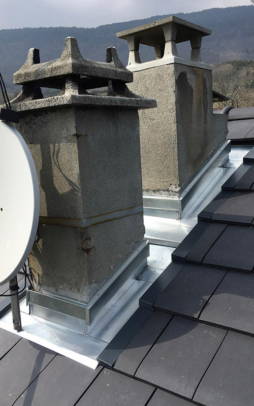 Pied de cheminée au Vésinet (78110) – Les Compagnons Moëllo, couvreurs dans les Yvelines