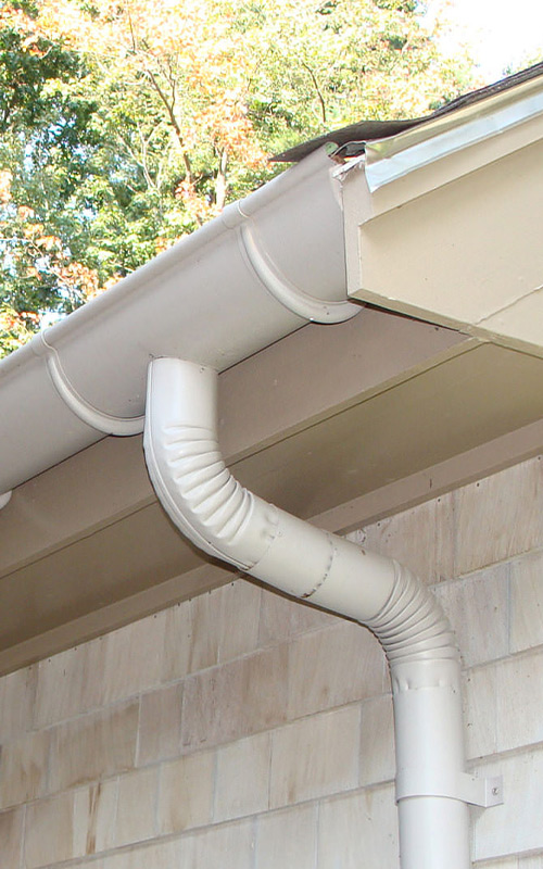 Des artisans qualifiés pour la pose et la réparation de vos gouttières au Vésinet (78110) dans les  Yvelines